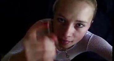 Kiara Cole có quan hệ xxx thú tình dục với một người đàn ông da đen.