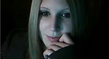 Một nữ xxx nguoi lon sinh fucks một đại lý tại một buổi casting.