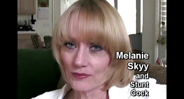 Gà phim xxzx con đái nhau trong miệng.