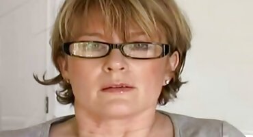 Đốt cháy phim xxxn trong mông.