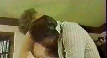 Cảnh sát phim xx v chết tiệt và uống cứt.