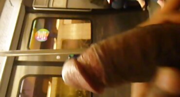 (tuyệt vời. tits) nhân viên mát-xa được xxx video co trang fucking tình dục từ một jock.