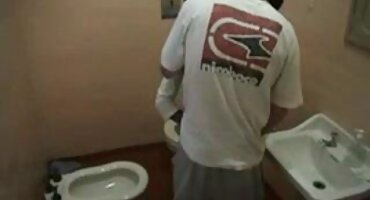 Cô ấy đến để mát-xa và quan hệ tình dục. thu dam xxxx