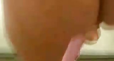 Nora Eevee hút vòi sex game show nước.