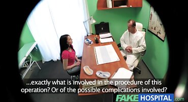 Cô cung xxx bắn tinh cấp để fuck trong âm hộ.