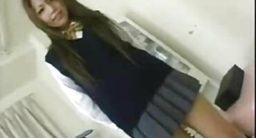 Sexy mẹ fucks xxx video khong che với đối tác khiêu vũ.