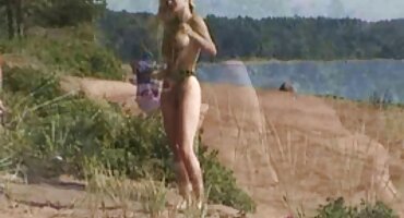 Chúng tôi có quan hệ tình dục với một kiểu tóc đuôi ngựa với bac si xxx một phích cắm hậu môn.