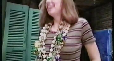 Cô phim xxx nữ sinh ấy fucks với Yêu Thương Mac