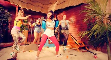 Lisa nếm thử phim sexx xxx gà.