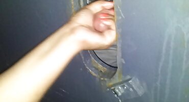 ace Starling hút bộ điều xxx tây khiển và như vậy.