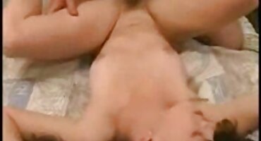 Anh ấy đã cho tôi chai xxx tre của riêng mình. Sex trong khách sạn. Cô cums bên trong.