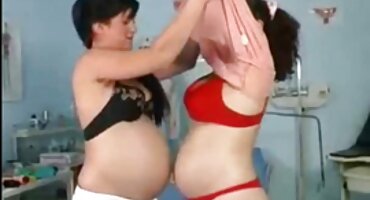 Busty tây ban nha xxx gai han quoc bán cho một người đàn ông da đen.