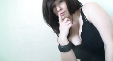 Cô thu phim xxx khong che vietsub hút một doanh nhân với bộ ngực silicon. Chết tiệt đến cùng.