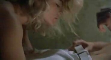 Các cô gái thích quan hệ tình dục với những chàng trai đang đi phim xxx vietsub nghỉ.